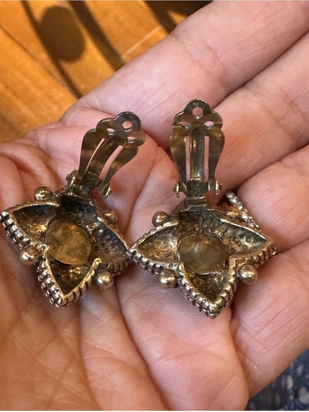 Stephen Dweck Bronze Earring - Picture 2 of 4